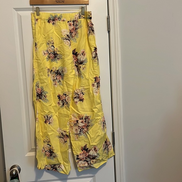 Anthropologie Feather Bone size 6 yellow floral pants Talese - Picture 5 of 12